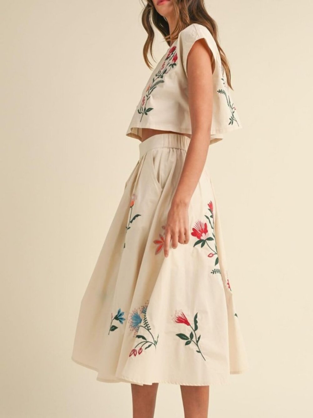 Floral Embroidery Boho Dress Set - Sleeveless Tank Top & Loose Fit Skirt - Picture 3 of 6